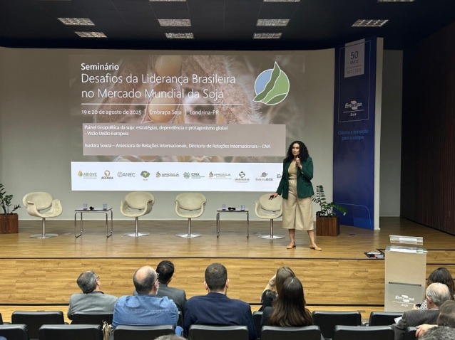 Em Londrina, CNA participa de evento da soja #3